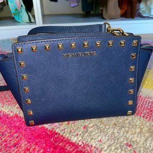 Michael Kors Selma Medium Saffiano crossbody